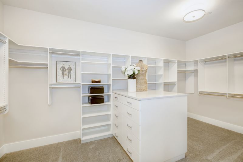 Customized Shelving Service